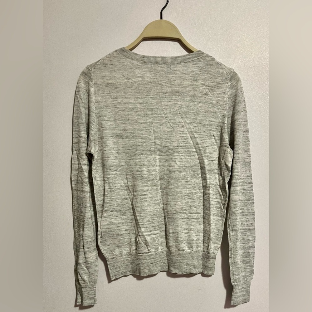 H&M marked lightweight sweater size S - Picture 2 of 7